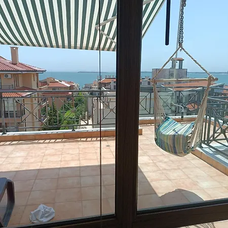 Daire Bellevue Penthouse Saint George Palace *