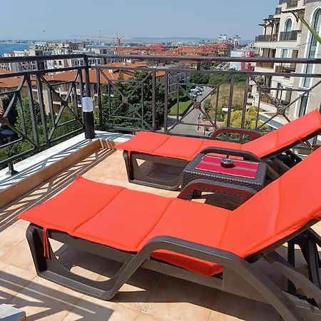 Daire Bellevue Penthouse Saint George Palace