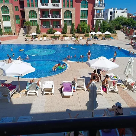 Daire Bellevue Penthouse Saint George Palace Sveti Vlas
